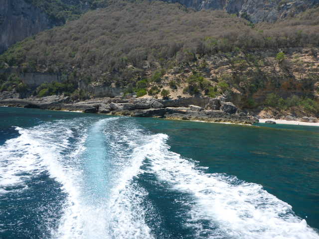Motorboot Sardinien